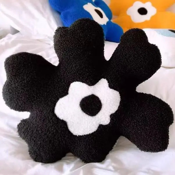 Light Luxury Sunflower Pillow for Sofa Decor