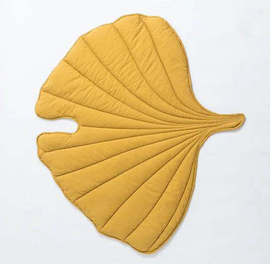 Cotton Summer Quilt with Leaf Design and Floor Mat